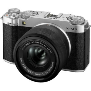 FUJIFILM X-M5+ XC 15-45mm f/3.5-5.6 OIS PZ - silver